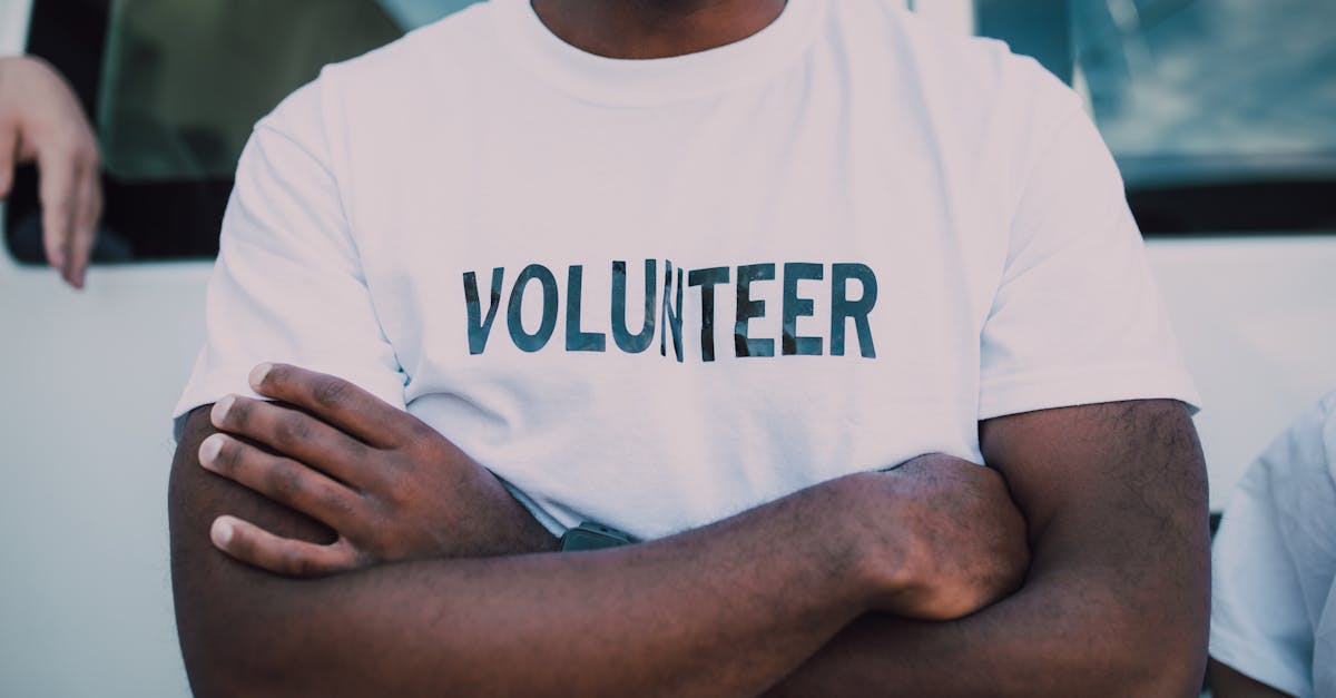 découvrez comment le concept d'impact social transforme les entreprises et les communautés. explorez les initiatives qui favorisent un changement positif et durable pour un avenir meilleur.