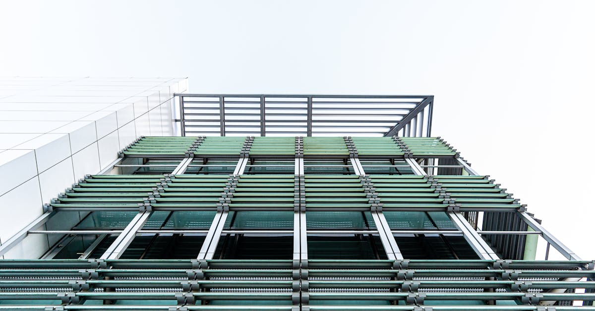 découvrez des stratégies innovantes pour s'adapter aux changements climatiques et préserver notre environnement. apprenez comment les communautés et les entreprises intègrent des solutions durables pour faire face aux défis du climat.