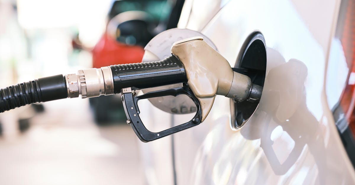 découvrez le fonctionnement du prix du carbone, un mécanisme essentiel pour lutter contre le changement climatique en incitant les entreprises à réduire leurs émissions de gaz à effet de serre et à adopter des pratiques plus durables.