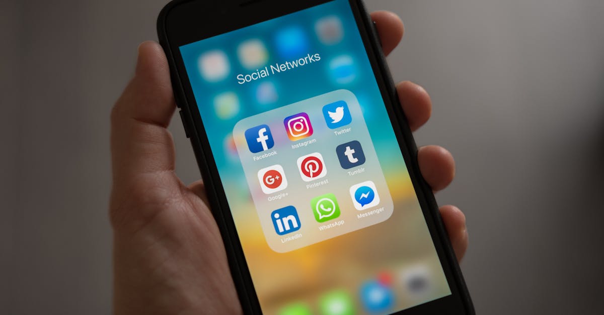 découvrez l'univers des réseaux sociaux : connectez-vous avec vos amis, partagez vos idées et explorez des contenus variés. plongez dans les tendances actuelles et apprenez comment ces plateformes transforment notre manière de communiquer.