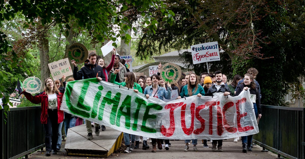 découvrez les enjeux du climat, les impacts du changement climatique et les solutions durables pour préserver notre planète. informez-vous sur les initiatives internationales, les énergies renouvelables et les actions individuelles qui peuvent faire la différence.