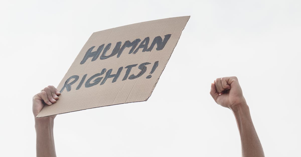 découvrez le concept d'équité, son importance dans la société et son impact sur le monde des affaires. apprenez comment promouvoir l'équité pour favoriser des opportunités justes et inclusives pour tous.
