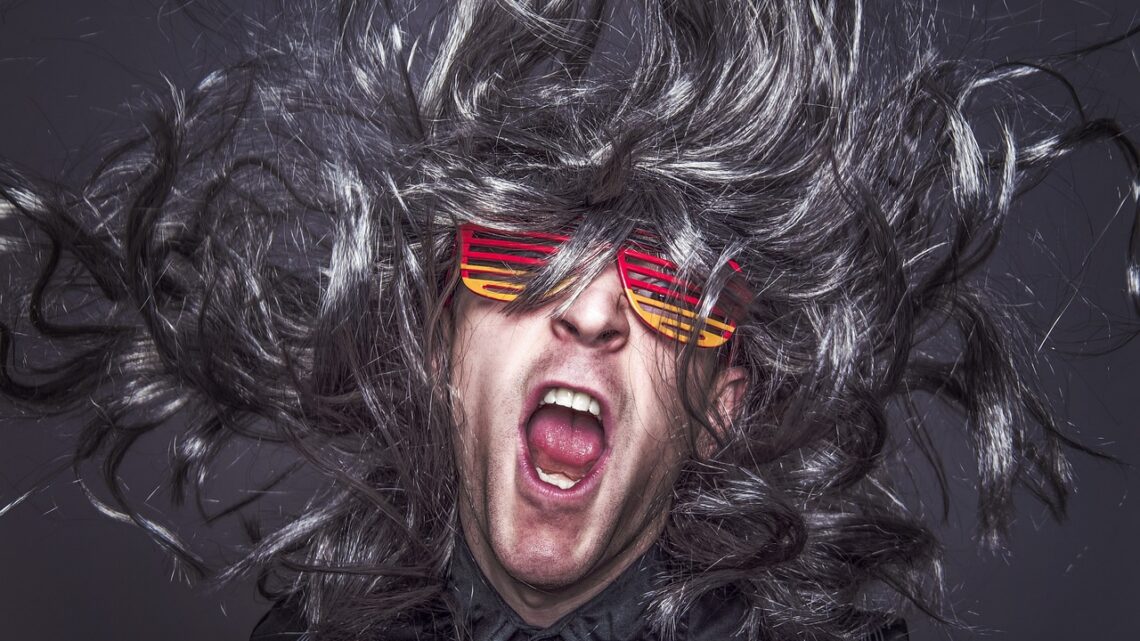 d&eacute;claration de performance extra-financi&egrave;re : rapport sur les impacts sociaux, environnementaux et de gouvernance d'une organisation.