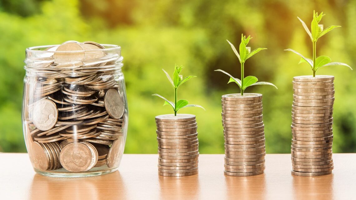 d&eacute;couvrez les services bancaires adapt&eacute;s &agrave; vos besoins : comptes, pr&ecirc;ts, &eacute;pargne et conseils personnalis&eacute;s pour g&eacute;rer efficacement votre argent.