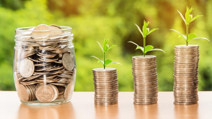 d&eacute;couvrez les services bancaires adapt&eacute;s &agrave; vos besoins : comptes, pr&ecirc;ts, &eacute;pargne et conseils personnalis&eacute;s pour g&eacute;rer efficacement votre argent.